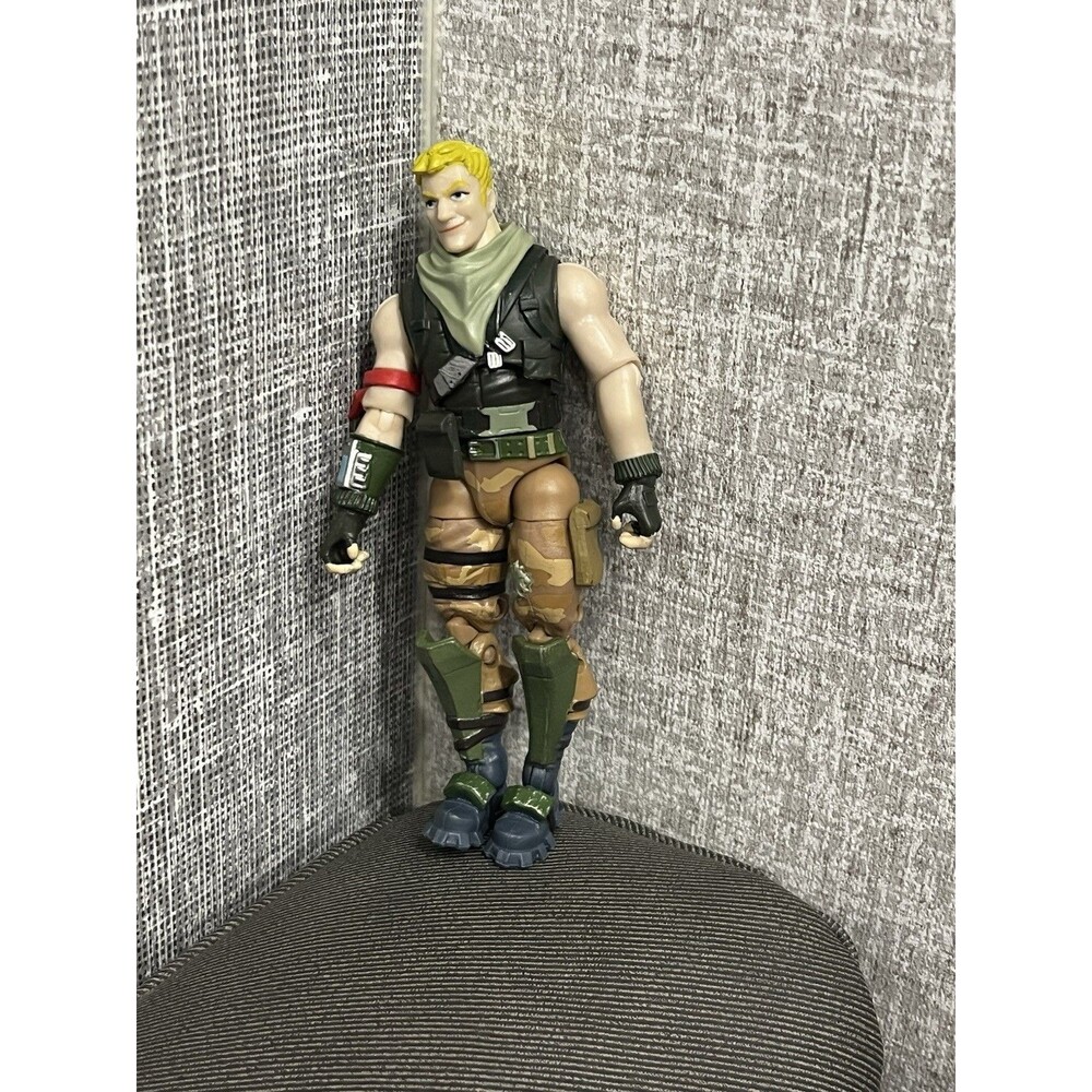 Fortnite Legendary Series Jonesy 5” Action Figure